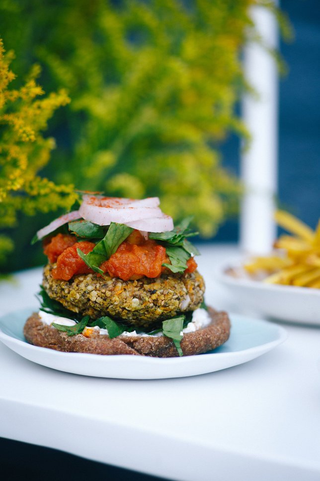 Tofu burgeri/ Kuvar Toplo priporočam Darje&nbsp;Končarević