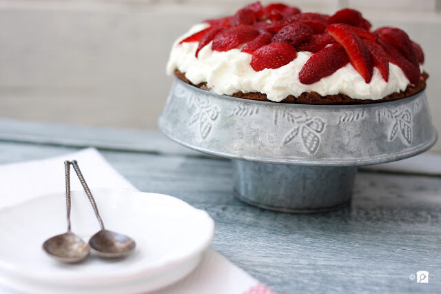 Čokoladna torta sa jagodama/ Izgubljeni u&nbsp;prevodu