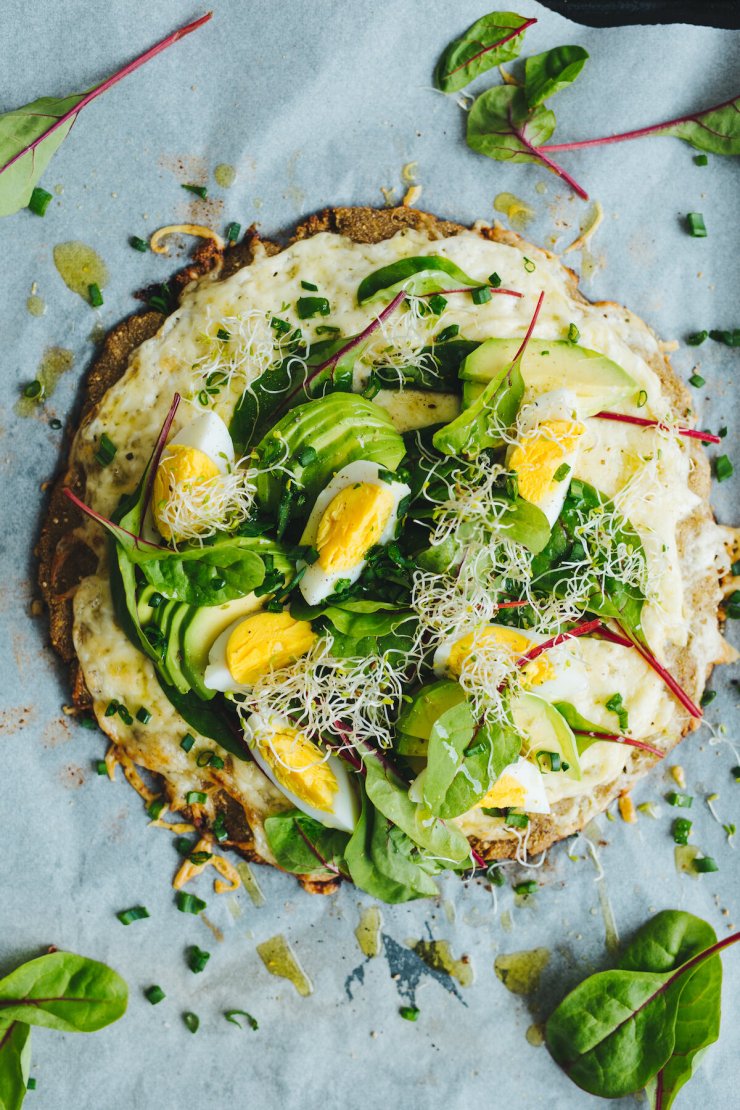 Pizza testo od kinoa brašna/Pizza salata