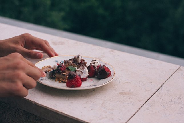 Čoko karamel kocke/Dečak sa&nbsp;krilima