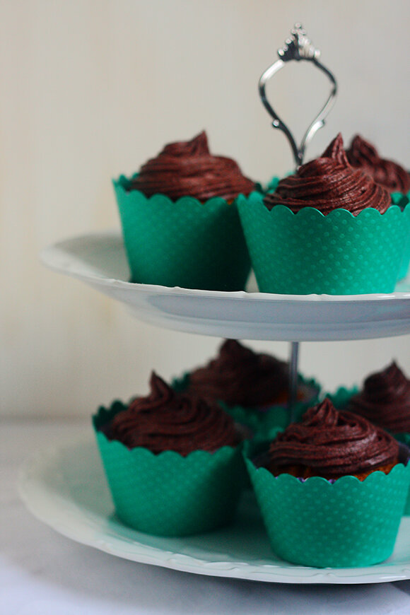 Kapkejks sa kokosom, limunom i belom čokoladom / Rođendanko 1